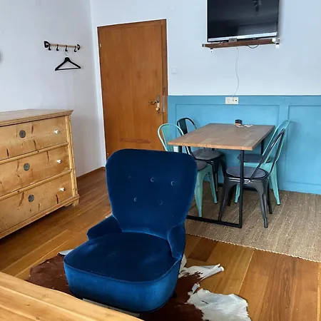 アパート 4 Elements Appartmenthaus Monarda フラッハウ